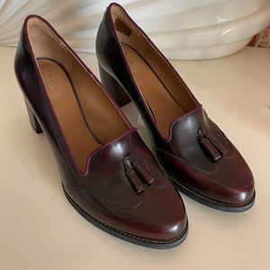 Clarks Artisan Heeled Loafers Preppy Leather Stacked Heels in Brown Size 8.5